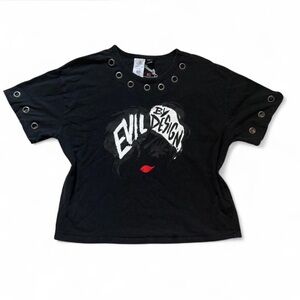 Vintage Cruella De Vil tee shirt from Tokyo Disneyland (rare)